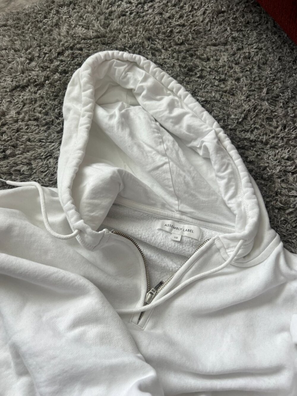 Assembly Label white hooded sweatshirt size XS - Picture 9 of 9